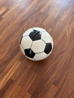 Voetbal Spaarpot, Ophalen of Verzenden, Gebruikt, Steen, Aardewerk of Keramiek, Object of Gebouw