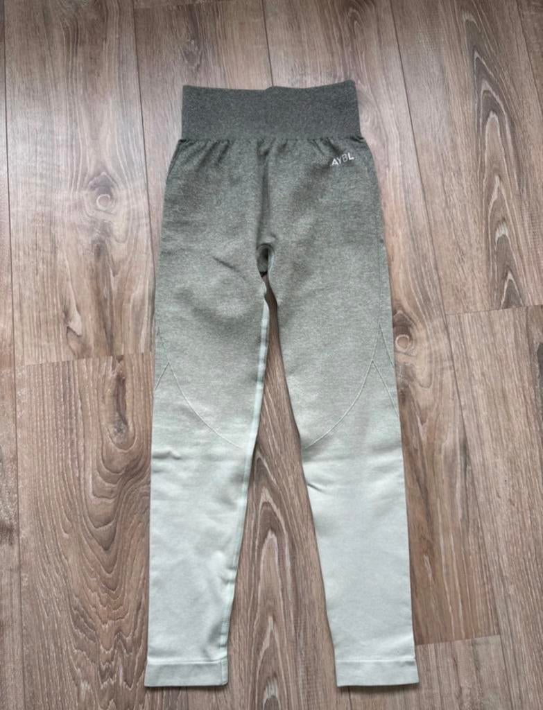 AYBL sportlegging maat XS - Nieuw, Kleding | Dames, Sportkleding, Nieuw, Ophalen of Verzenden, Fitness of Aerobics, Maat 34 (XS) of kleiner
