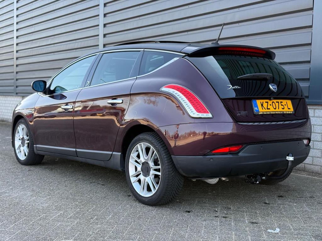 Lancia Delta 1.4-16V Platino Led Navi Cruise Pano Trekhaak, Voorwielaandrijving, Gebruikt, 150 pk, Startonderbreker