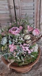 Paasnest in oudroze, Ophalen of Verzenden