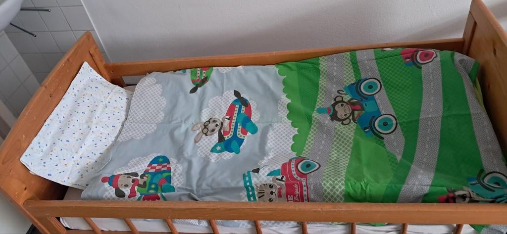 Peuter-/kleuterledikant, Gebruikt, 70 tot 85 cm, 140 tot 160 cm, Ophalen