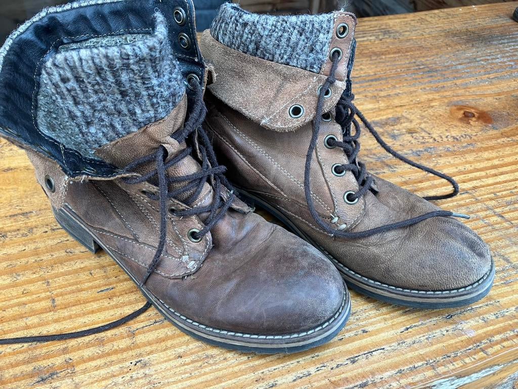 Meiden schoenen maat 34, Sport en Fitness, Ophalen, Zo goed als nieuw, Schoenen