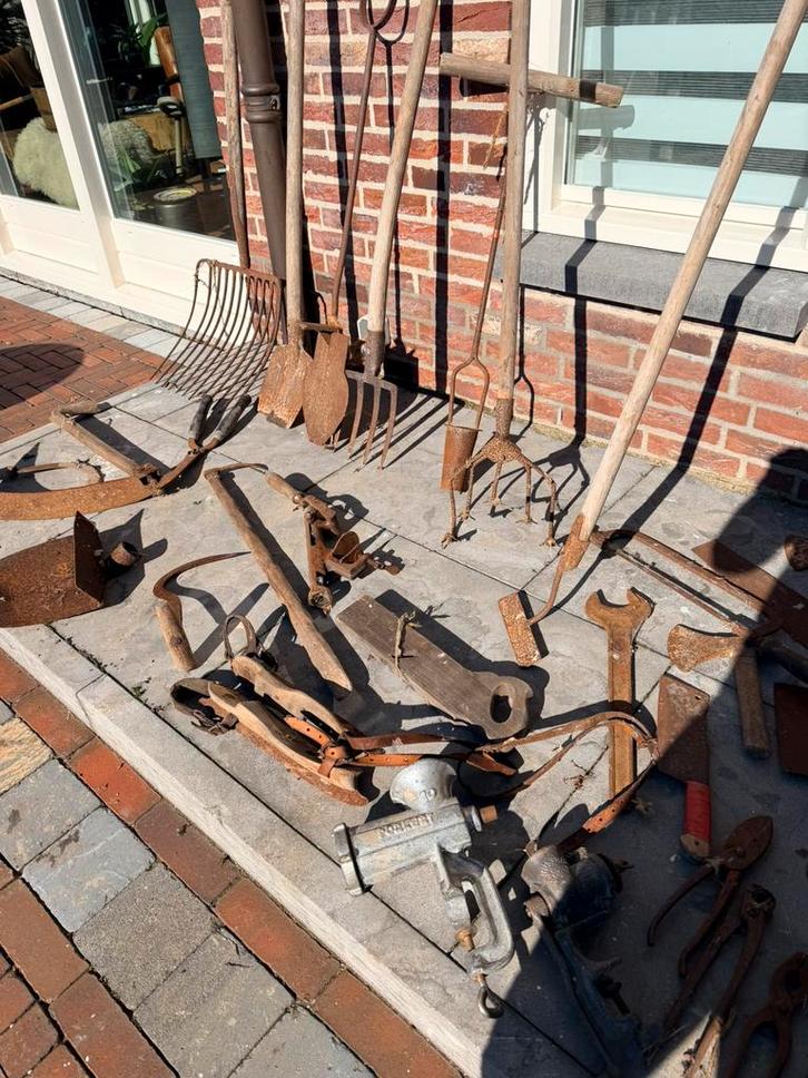 Mooie partij oude gereedschappen n tuinmaterialen, Antiek en Kunst, Antiek | Gereedschap en Instrumenten, Ophalen