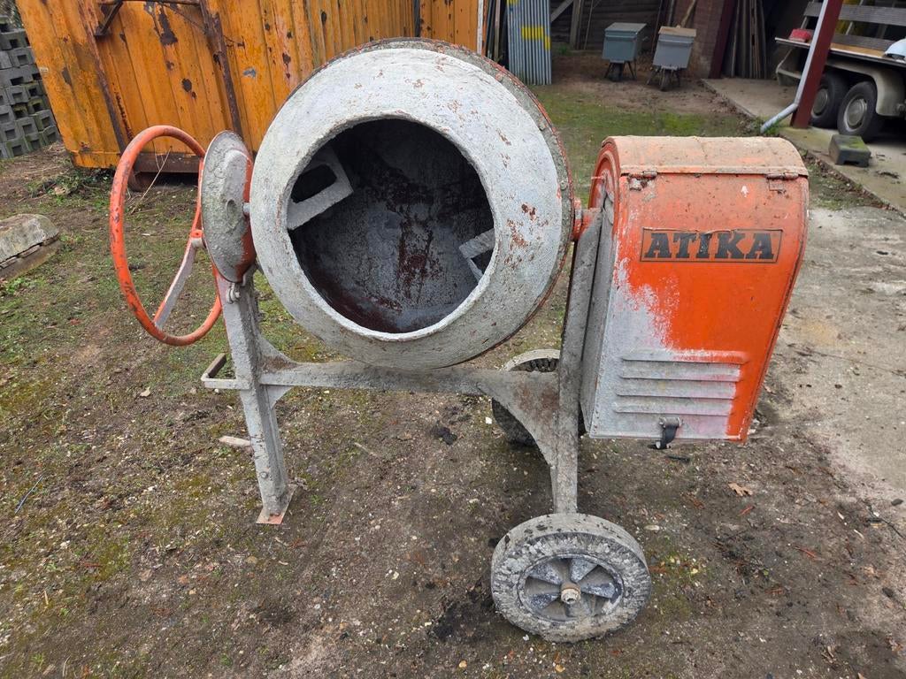 Atika Betonmolen 180 liter - Robuust en Betrouwbaar, Ophalen, Gebruikt