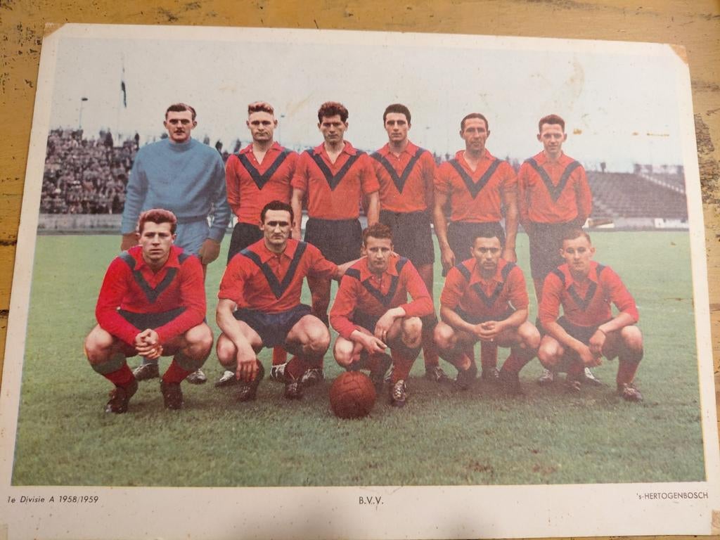 Oude Foto BVV Den Bosch ESSO A4, Verzamelen, Gebruikt, Foto, Ophalen of Verzenden, 1940 tot 1960