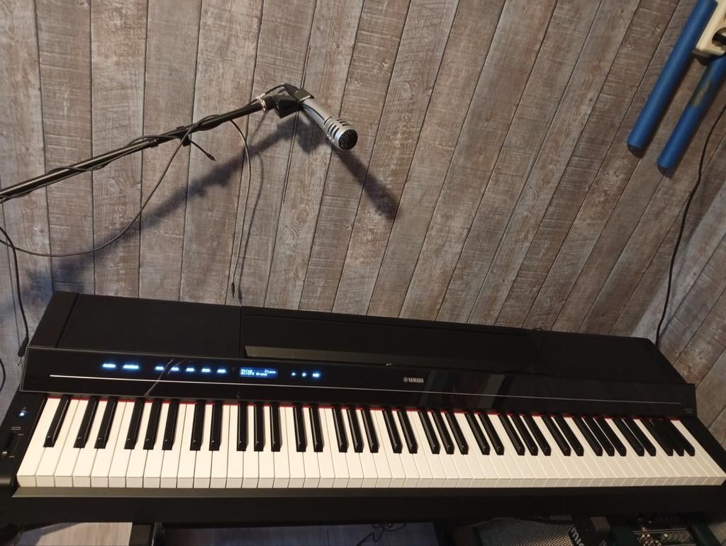 Yamaha P-S 500 digitale piano / bijna weg!, Muziek en Instrumenten, Ophalen, Zwart, Digitaal, Zo goed als nieuw