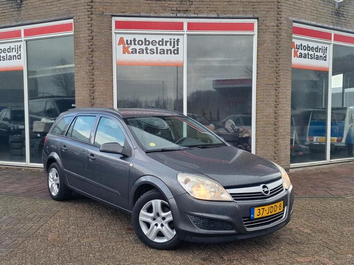 Opel Astra Wagon 1.6 Essentia - Airco - Cruise - Navi, Auto's, Opel, Bedrijf, Te koop, Astra, Airbags, Airconditioning, Centrale vergrendeling