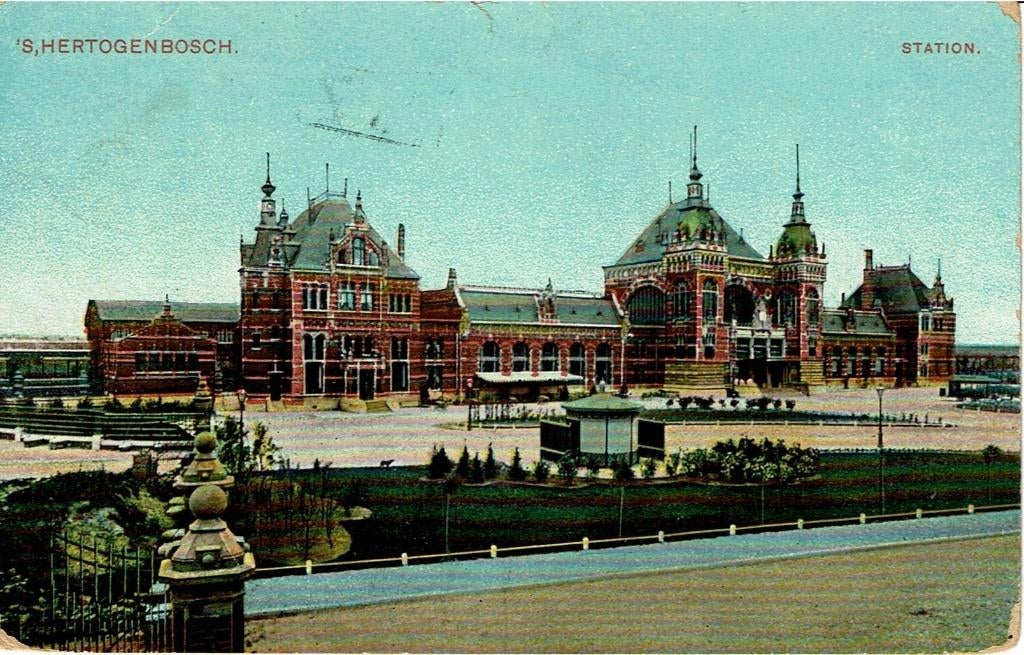 Ansichtkaart station 's-Hertogenbosch (Den Bosch), Ophalen of Verzenden, Voor 1920, Gelopen, Noord-Brabant