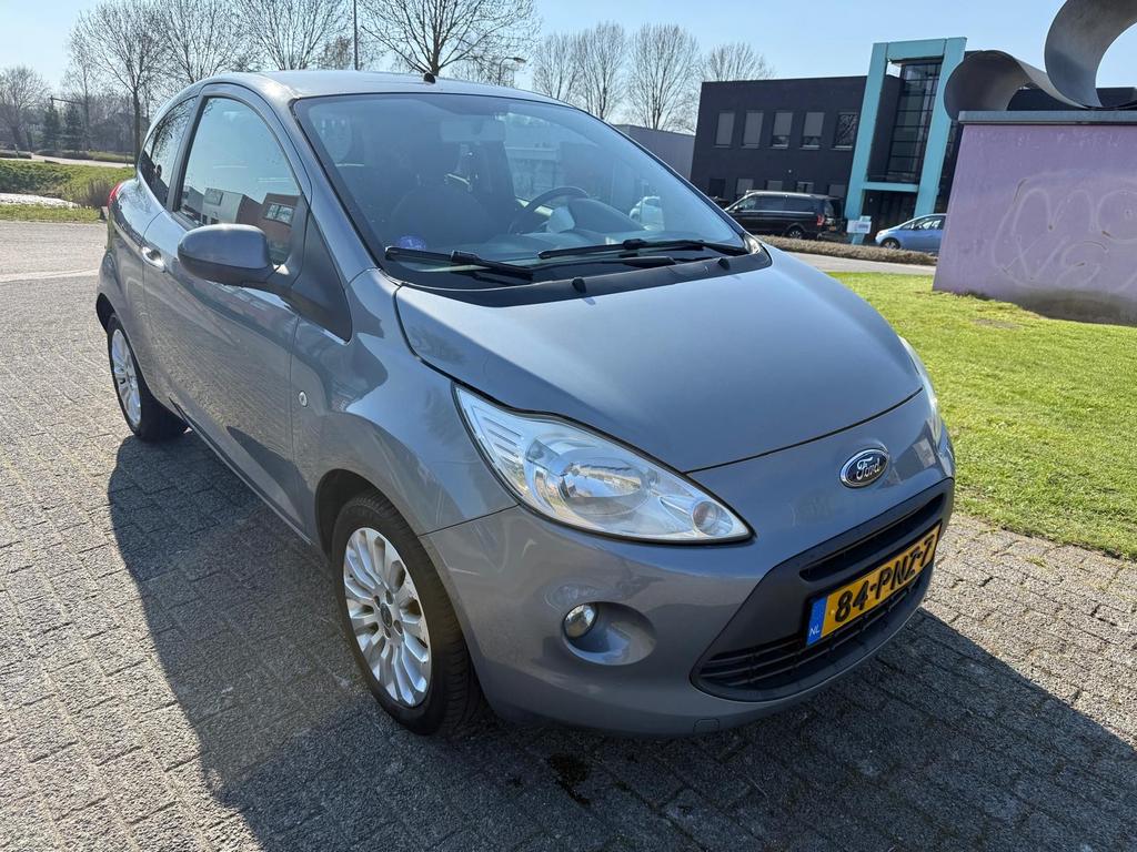 Ford Ka 1.2 69pk 2011 Grijs, Auto's, Ford, Voorwielaandrijving, 1242 cc, 4 cilinders, 4 stoelen