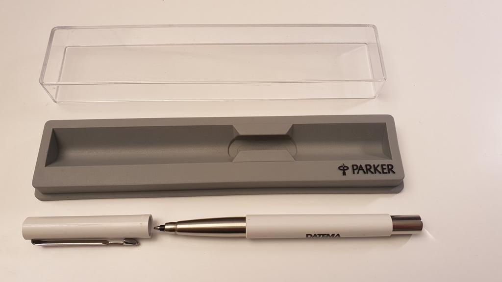 Parker pen in origineel pennendoosje, Verzamelen, Pennenverzamelingen, Nieuw, Ophalen of Verzenden, Met reclame, Parker