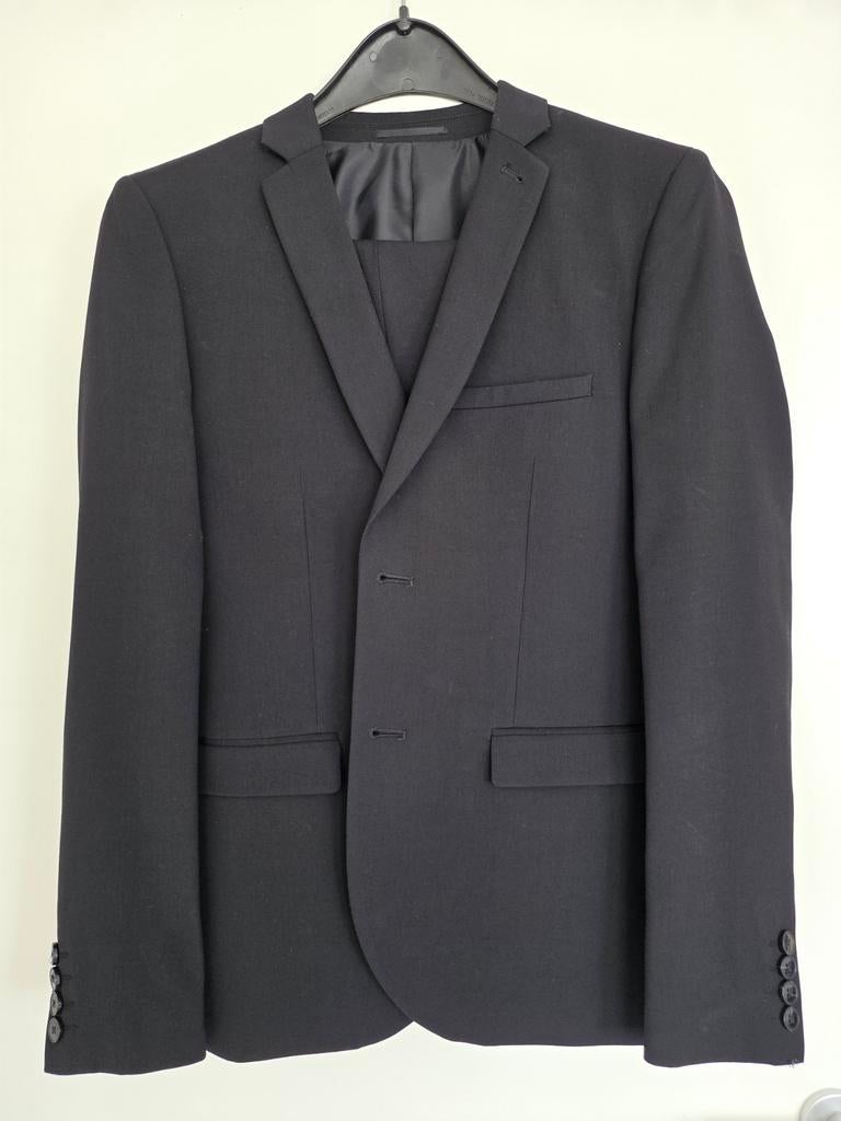 Zwart skinny kostuum heren maat 44 van WE, Kleding | Heren, Kostuums en Colberts, Ophalen of Verzenden