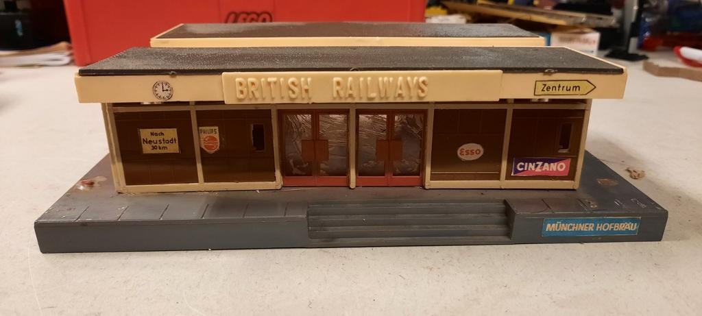 Ondergrondse station ho, Hobby en Vrije tijd, Modeltreinen | H0, Gebruikt, Jouef, Gelijkstroom of Wisselstroom, Brug, Tunnel of Gebouw