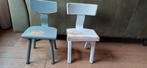 Set van 2 vintage kleuterstoeltjes - blauw en wit, Ophalen of Verzenden, Gebruikt, Stoel(en)