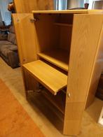 hele nette computerkast ( 500929), Ophalen of Verzenden, Zo goed als nieuw, 70 tot 120 cm