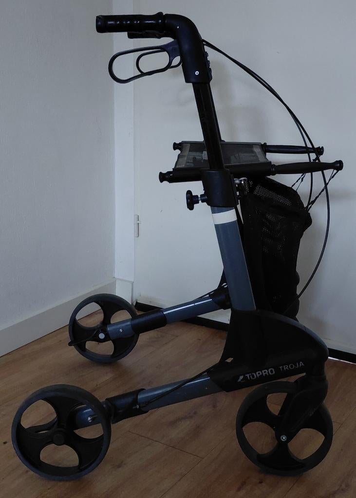 Rollator Topro Troja M + Boodschappen netje ( 7.3 kg ! ), Ophalen of Verzenden, Opvouwbaar, Zo goed als nieuw