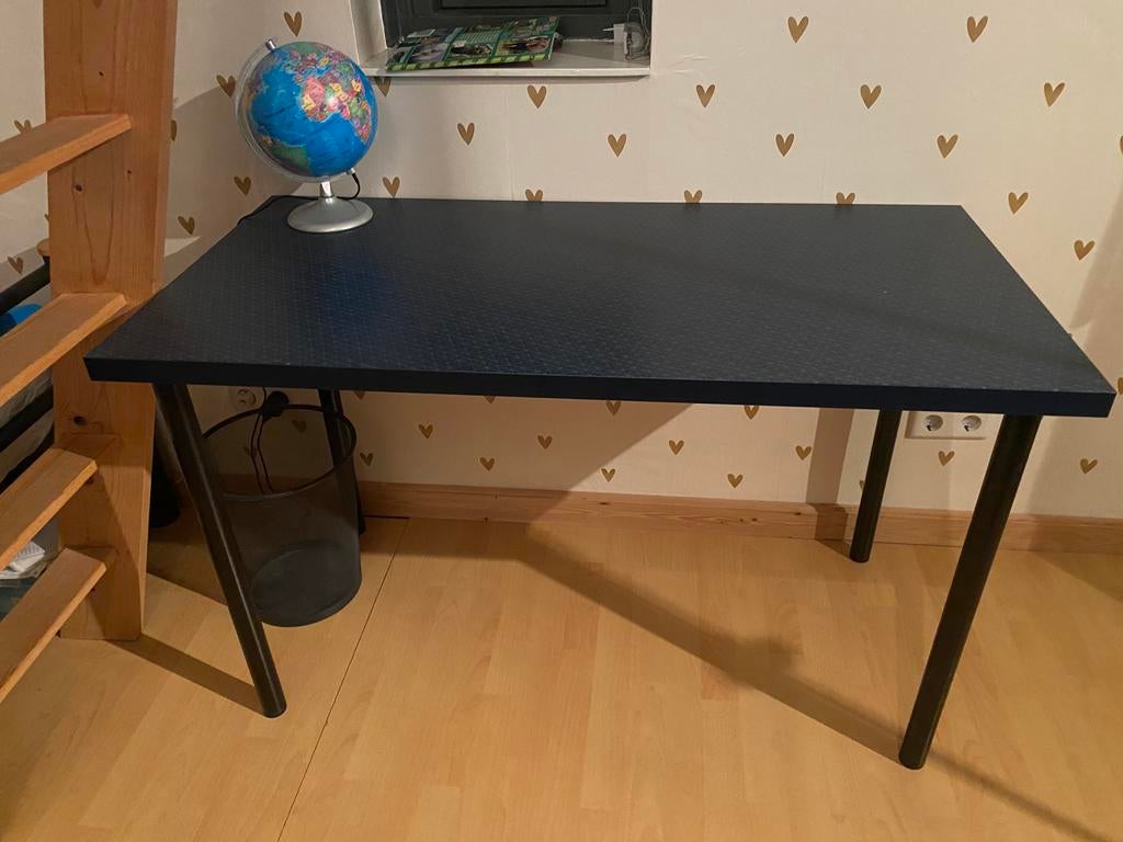 Leuk kinder bureau, Ophalen, Zo goed als nieuw