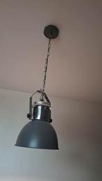 Industriële hanglamp - Grijs metaal kwantum, Ophalen of Verzenden, Zo goed als nieuw, Industrieel, Metaal