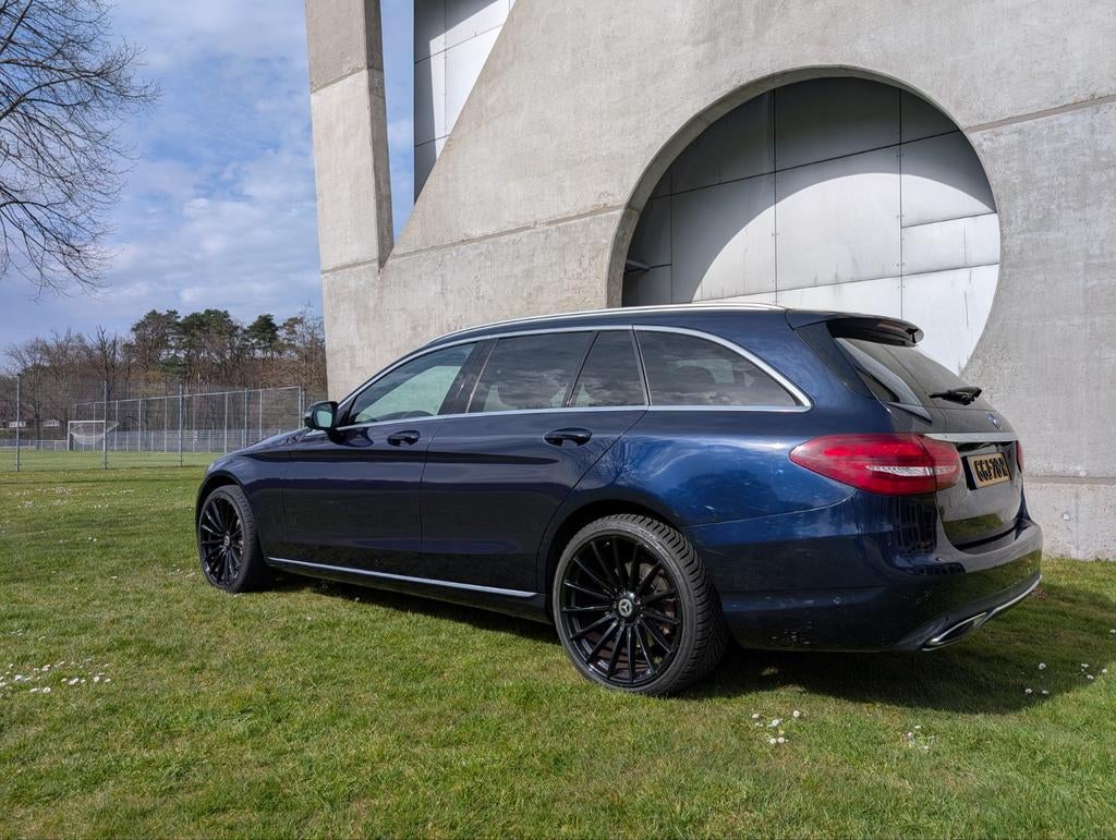 Mercedes-Benz C-Klasse C350 e Plug-in Hybrid 279pk 7G-TRONIC, 4 cilinders, Blauw, Stationwagon, 211 pk