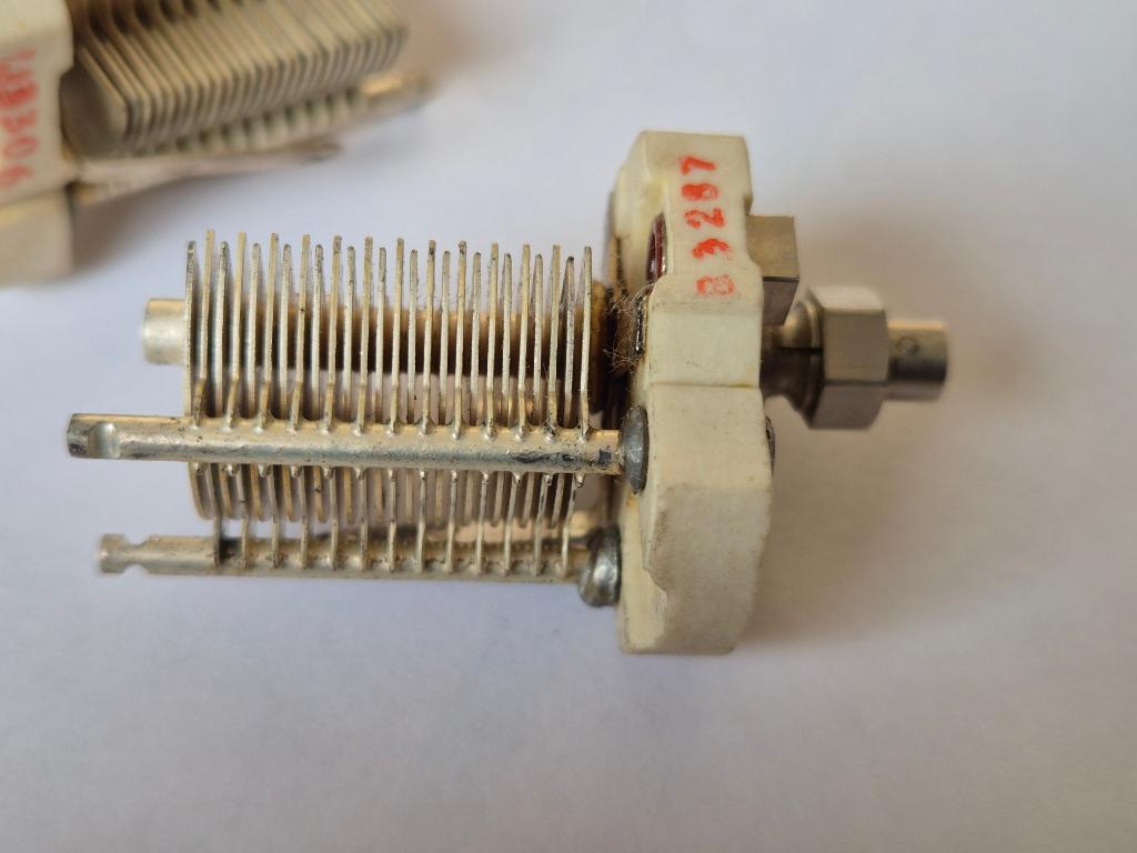 2x Trimmer capacitor | Navy type 481557  |   6 - 75 pF, Ophalen, Nieuw