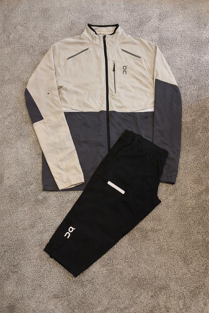 On Cloud tracksuit, Kleding | Dames, Sportkleding, Maat 38/40 (M), Beige, Overige typen, Nieuw