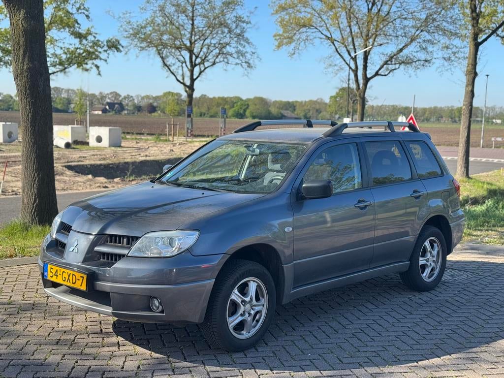 Mitsubishi Outlander 2.0 MPI 2WD 2008 Grijs, Auto's, Mitsubishi, Bedrijf, Outlander, ABS, Airbags, Airconditioning, Centrale vergrendeling