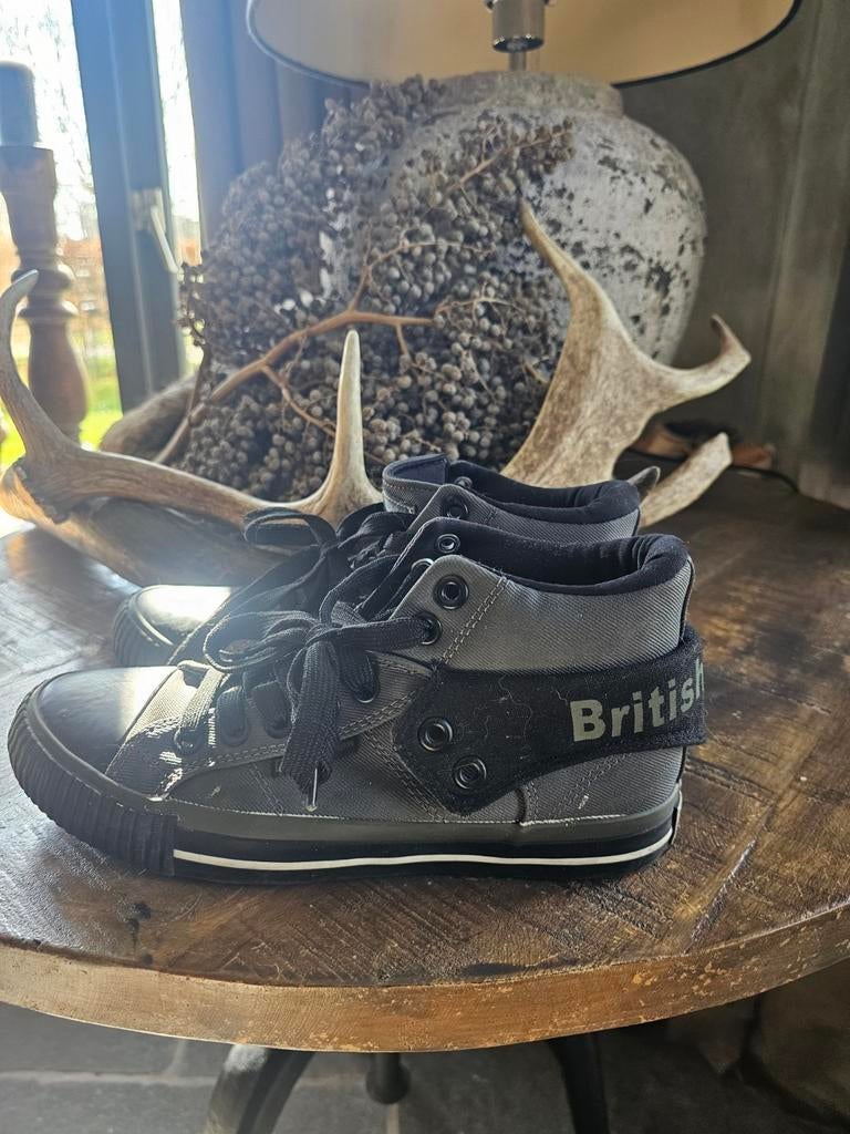 Sneakers bk britisch knights maat 39, Britisch kneights, Jongen of Meisje, Schoenen, Ophalen of Verzenden