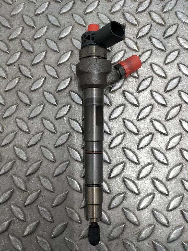 AUDI A3 BRANDSTOF INJECTOR / VERSTUIVER 03L130277J 2013, Ophalen of Verzenden, Gebruikt, Stiba lid