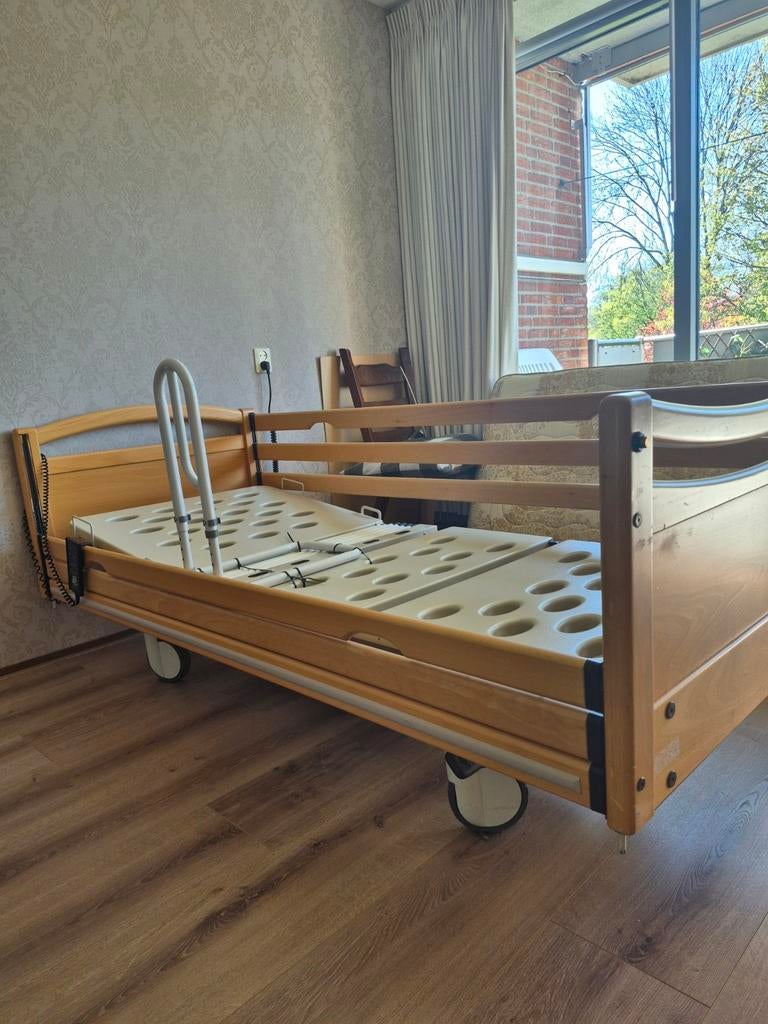 Hoog laag bed, Ophalen of Verzenden, Eenpersoons, Hout, 90 cm