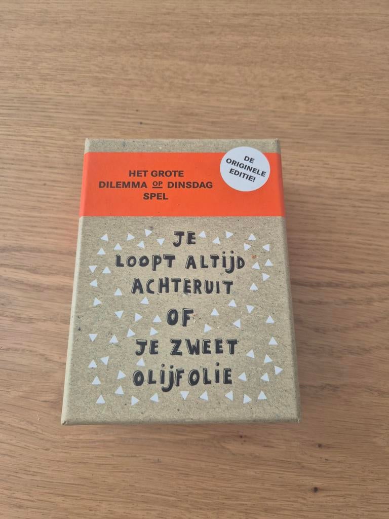 Het Grote Dilemma op Dinsdag Spel - Originele Editie, Ophalen of Verzenden, Zo goed als nieuw