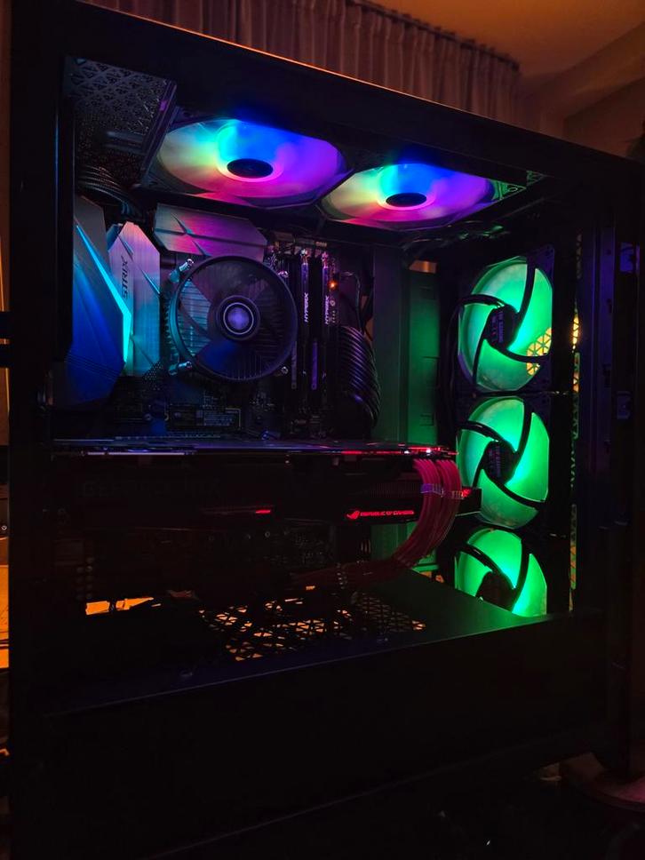 Gaming PC: RTX 2080Ti, i7-7700K, 16GB RAM, Win 11 Pro, Computers en Software, Desktop Pc's, Gebruikt, 4 Ghz of meer, SSD, 16 GB