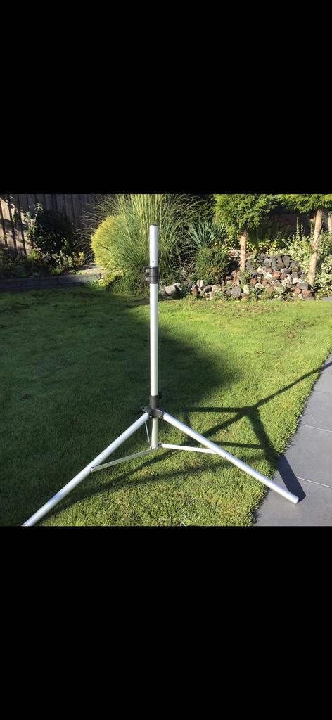Statief voor schotel 1 x gebruikt., Audio, Tv en Foto, Schotelantennes, Nieuw, (Schotel)antenne-accessoires, Overige merken, Ophalen of Verzenden