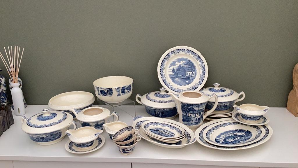 Grote collectie Societé Céramique Boerenhoeve, Ophalen