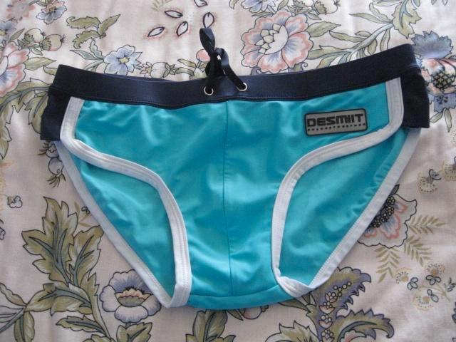 Te koop heren zwem slip. Desmiit, Kleding | Heren, Badmode en Zwemkleding, Zwemslip, Maat 52/54 (L), Blauw, Verzenden