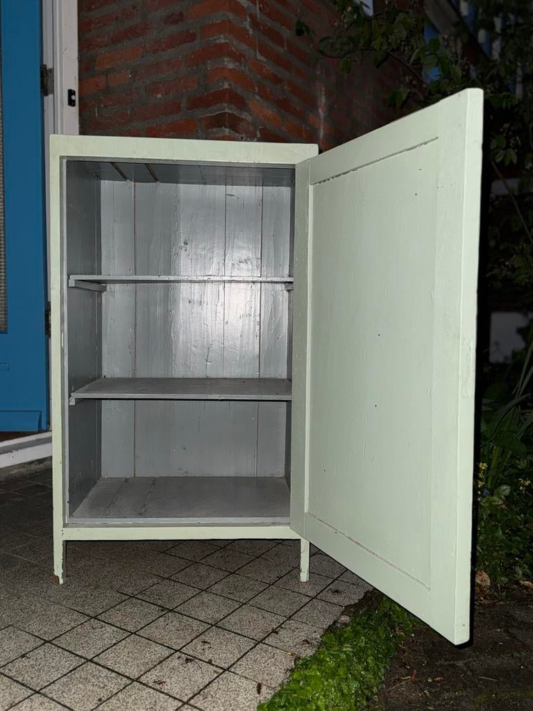 Brocante kastje, Antiek en Kunst, Curiosa en Brocante, Ophalen