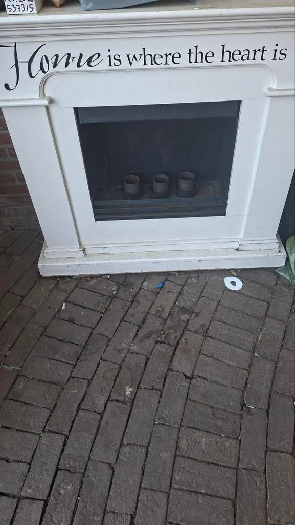 Leuke gelhaard, opknapper, gratis af te halen, Huis en Inrichting, Haarden, Ophalen of Verzenden, Gebruikt, Vrijstaande haard