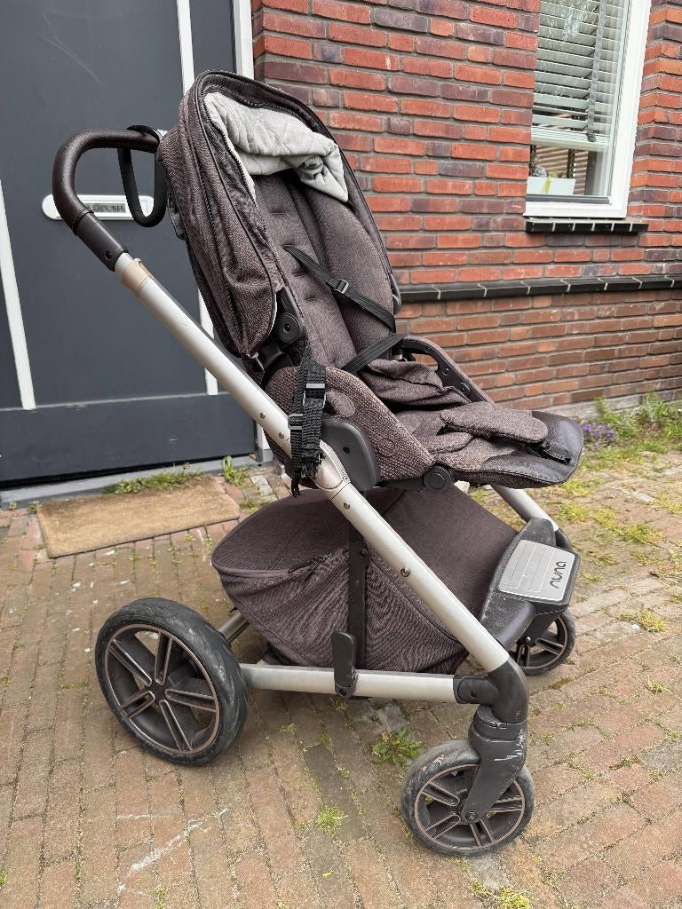 Nuna Mixx Kinderwagen + Reiswieg, Kinderen en Baby's, Kinderwagens en Combinaties, Zo goed als nieuw, Met reiswieg, Ophalen, Kinderwagen