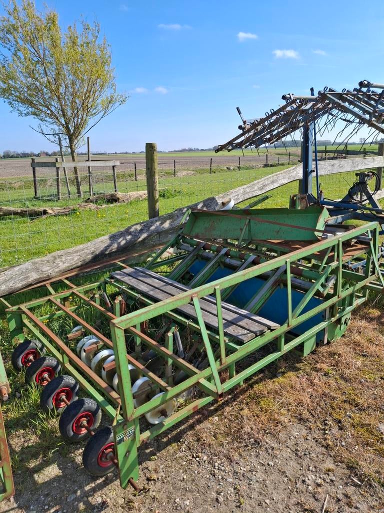 2 degelijke plantmachine voor diverse gewassen, Ophalen of Verzenden