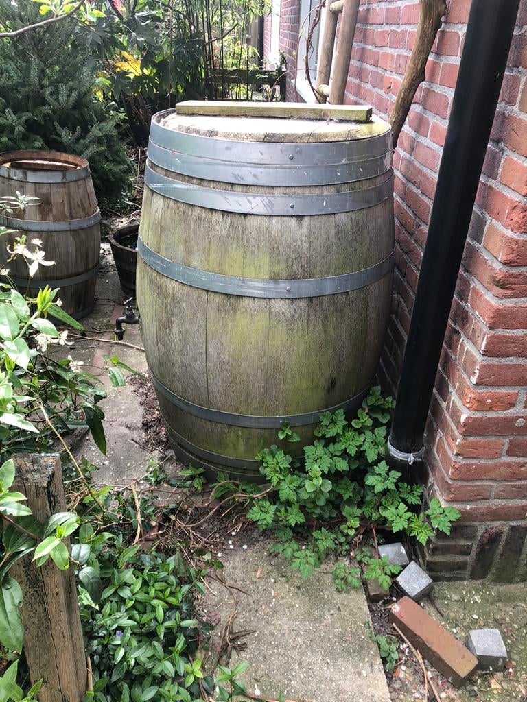 Grote houten regenton wijnvat met kraantje en deksel., Gebruikt, Met kraantje, 150 liter of meer, Ophalen of Verzenden
