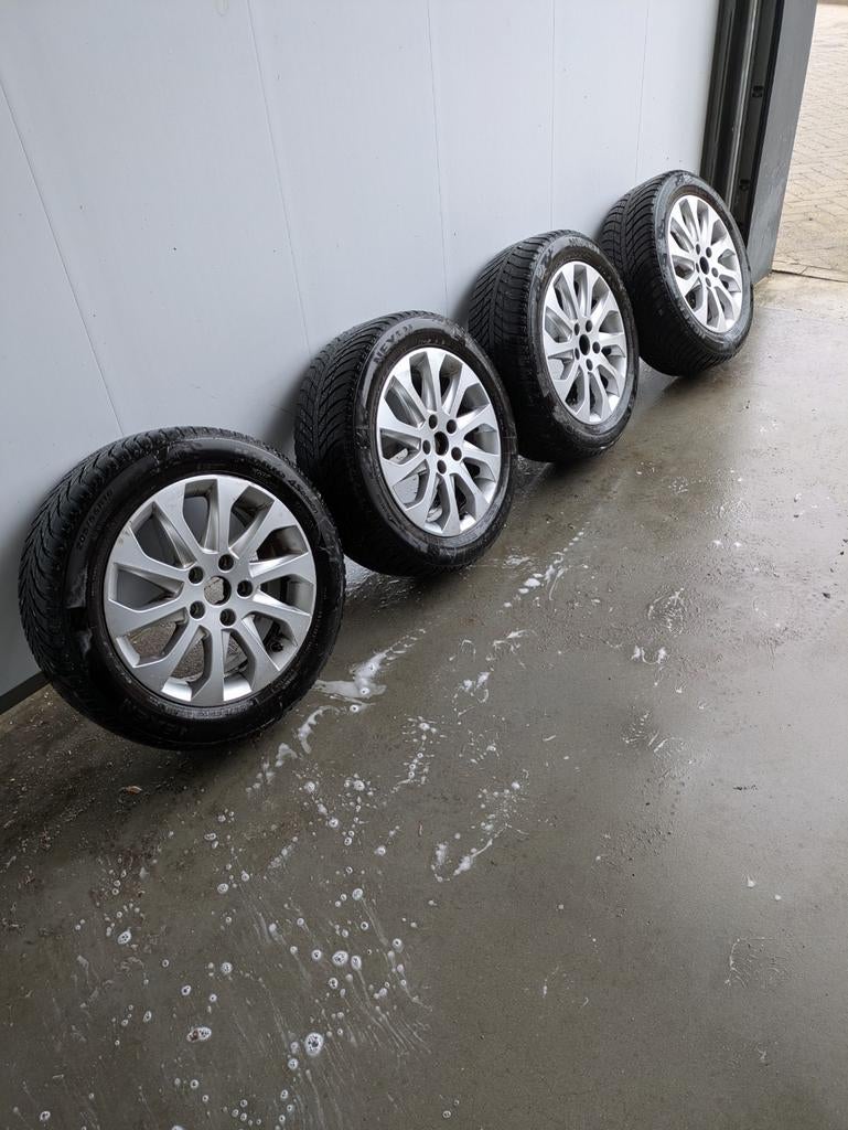SEAT 16 INCH VELGEN, Auto-onderdelen, Banden en Velgen, Ophalen, 16 inch, 205 mm, All Season
