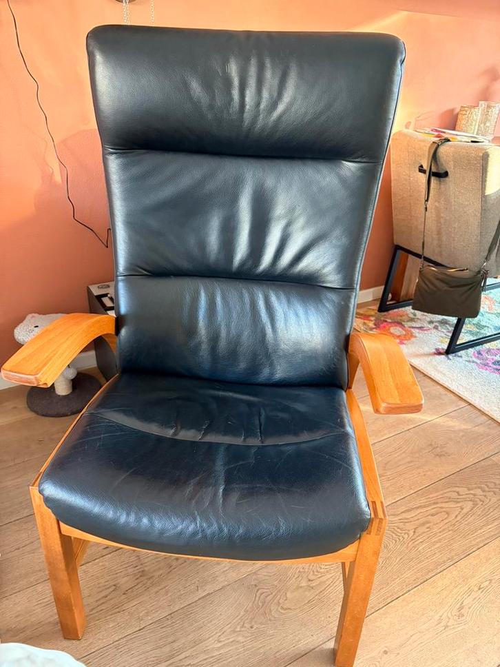 Farstup stoel, Huis en Inrichting, Fauteuils, Gebruikt, Leer, 50 tot 75 cm, Ophalen of Verzenden