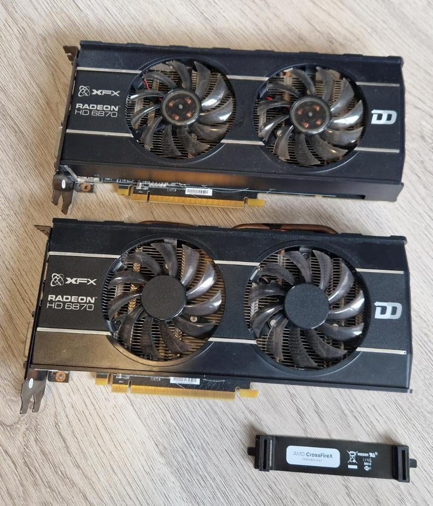 2 gpu`s XFX Radeon HD6870 1GB (CrossFireSLI), PCI-Express 3, Gebruikt, AMD, GDDR5