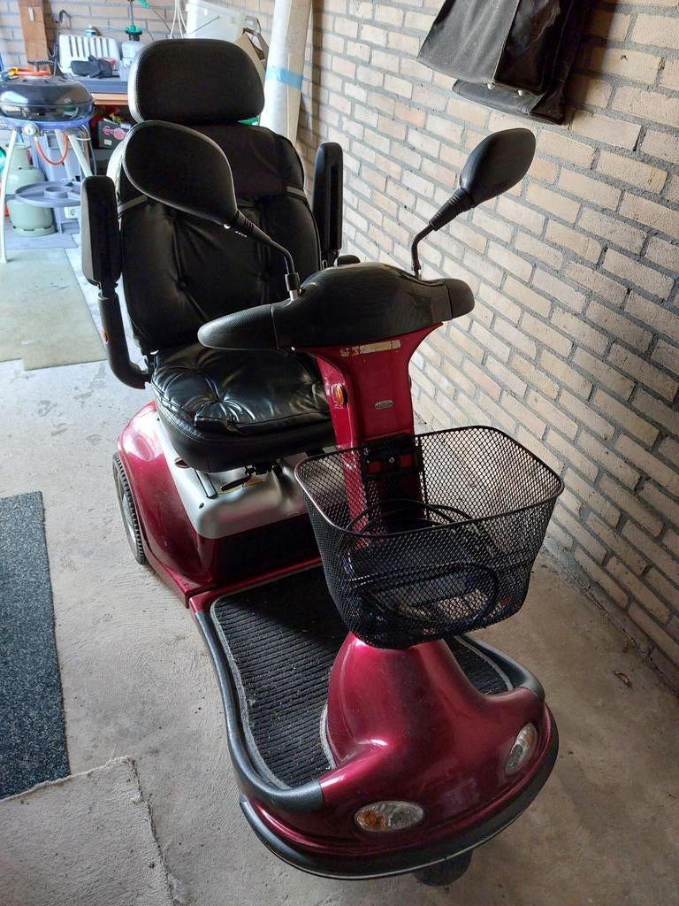 Scootmobiel 3 wiel , staat al ruim een jaar stil, 75 euro, Diversen, Brommobielen en Scootmobielen, Ophalen, Gebruikt, 46 km of meer
