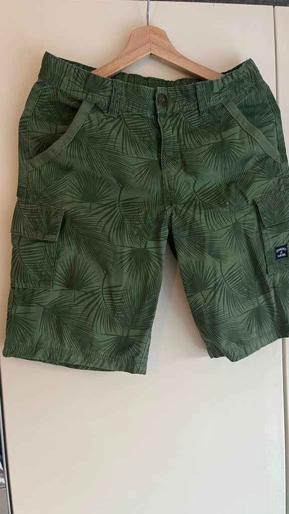 Maat 158 korte broek groen Hema, Kinderen en Baby's, Kinderkleding | Maat 158, Ophalen of Verzenden, Zo goed als nieuw, Jongen