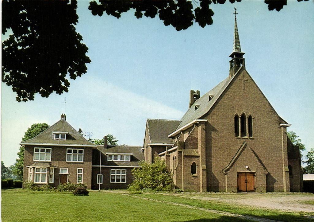 Boekelo, R.K. Kerk - ongelopen, Ophalen of Verzenden, Voor 1920, Ongelopen, Noord-Brabant