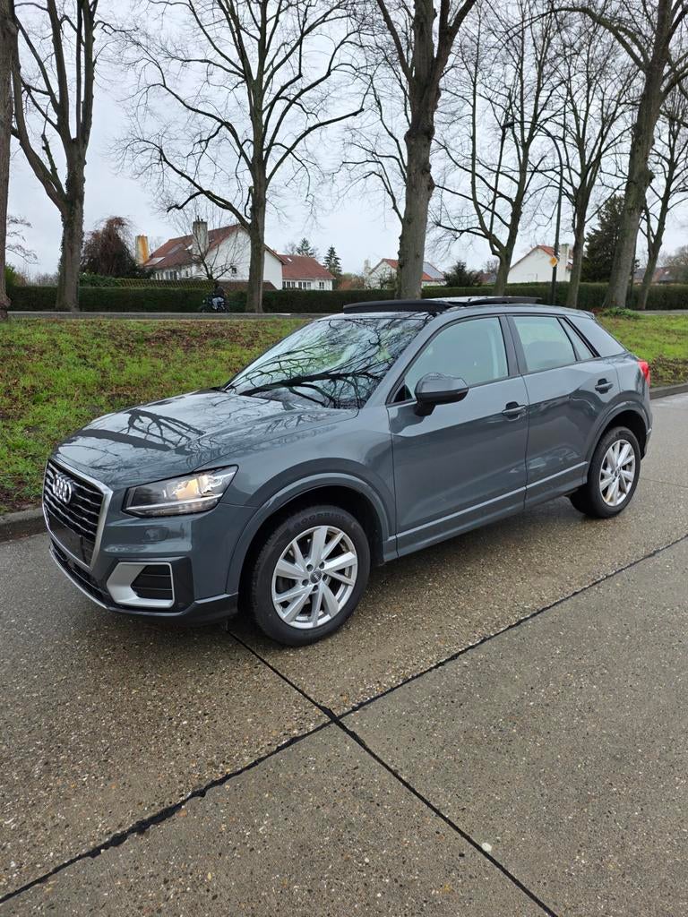 Audi Q2 35 TFSI AUTO - PANO - ACC - KEYLESS - NARDO GREY, Auto's, Stof, 1498 cc, 4 cilinders, 150 pk