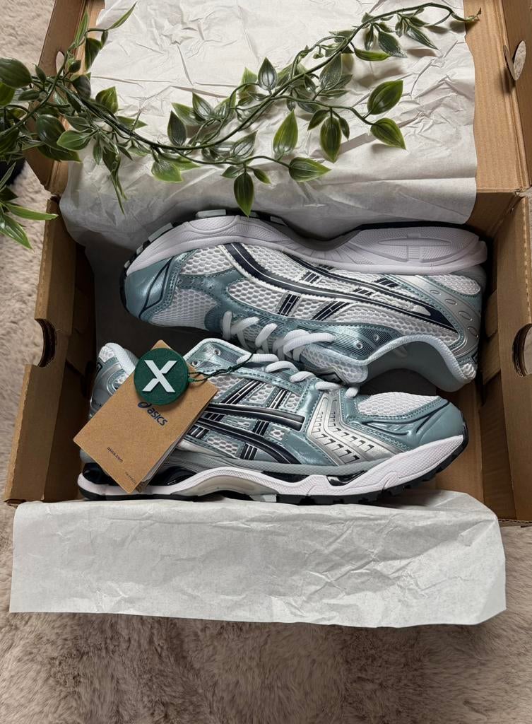 ASICS Gel-Kayano 14 White Fjord Grey, Ophalen of Verzenden, Zo goed als nieuw, Wit