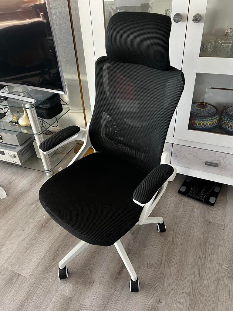 Ergonomische bureaustoel, Ophalen, Zwart, Zo goed als nieuw, Bureaustoel