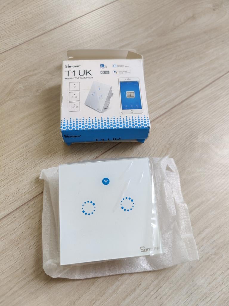Sonoff T1 UK WiFi+RF Wall Touch Switch, Ophalen of Verzenden