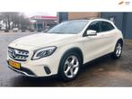 Mercedes-Benz GLA-klasse 180 Panorama Mooie Auto, Voorwielaandrijving, Gebruikt, 4 cilinders, Leder en Stof