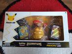 Pokémon Celebrations Premium Figure Collection Pikachu VMAX, Ophalen of Verzenden, Nieuw, Overige typen, Foil